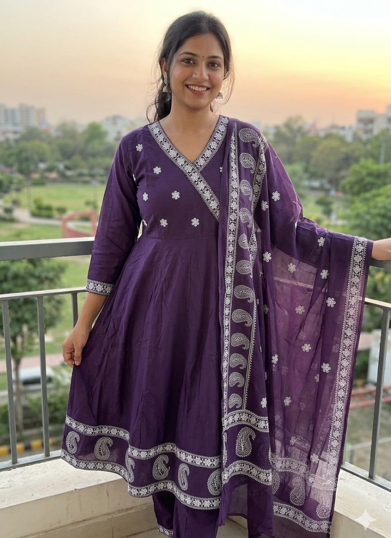 Rayon Blend Anarkali Kurta Set Rayon Blend Anarkali Kurta Set