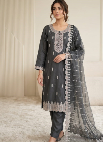SOFT SILK FABRIC KURTHI SET