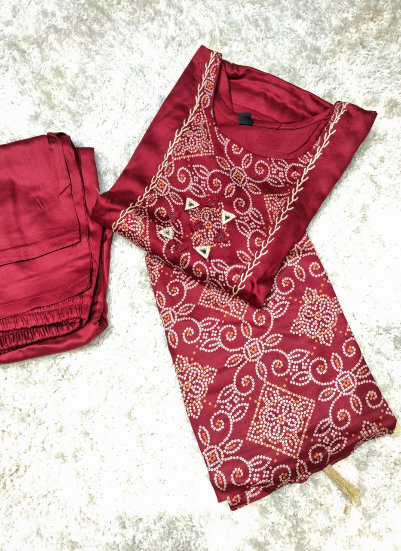 Maroon Straight Kurta Pant Set with a Printed Dupatta 3